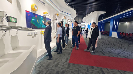 实践探访∣MEM项目师生赴华荣科技股份开展社会实践教育